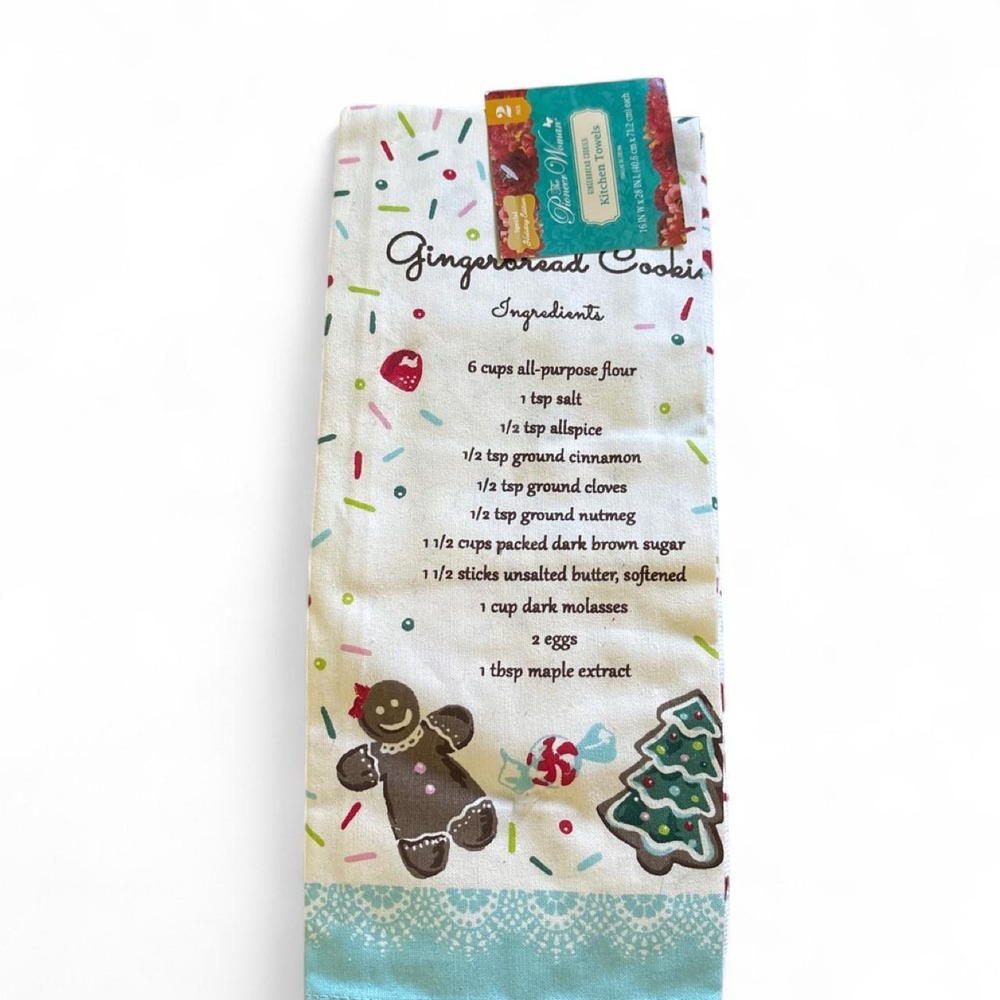 The Pioneer Woman Gingerbread Cookies Kitchen Towels. Two towels. Brand new